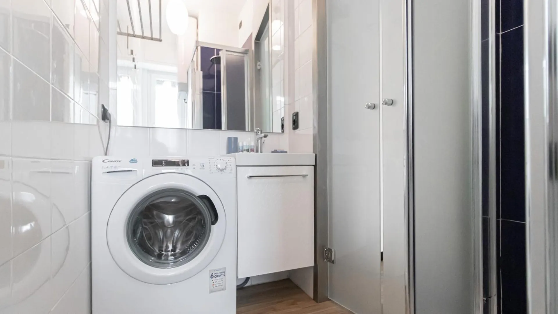 Italianway - Tofane 33 Apartment Milan Italy
