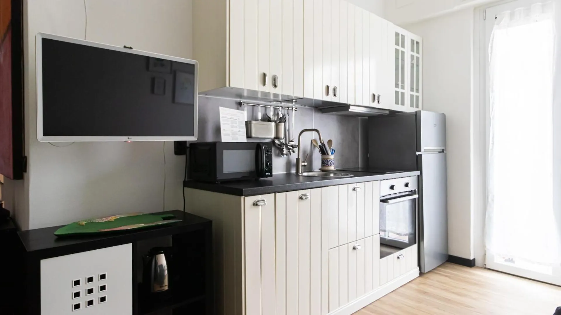 Italianway - Tofane 33 Apartment Milan Italy