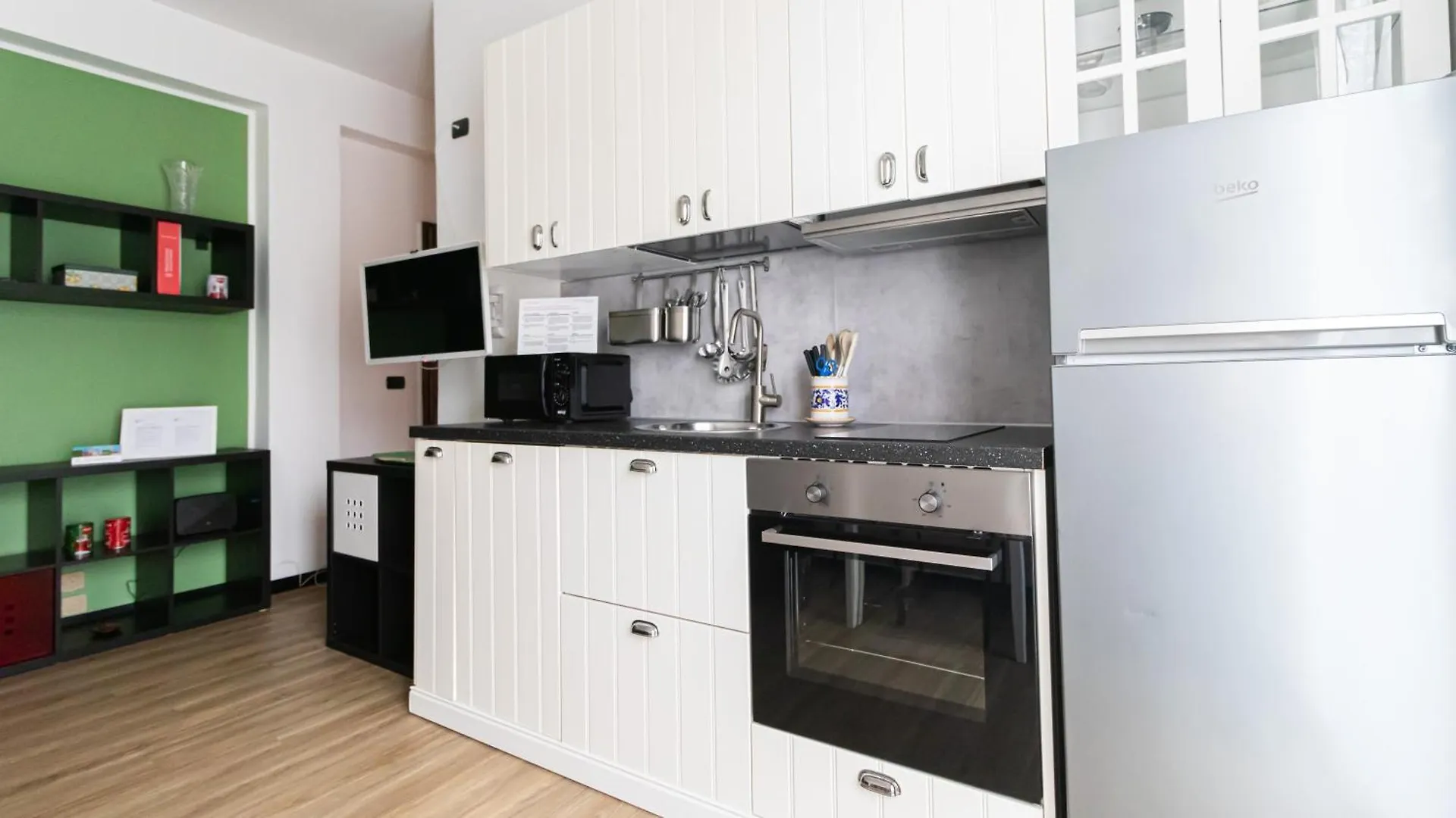 Italianway - Tofane 33 Apartment Milan 0*,  Italy
